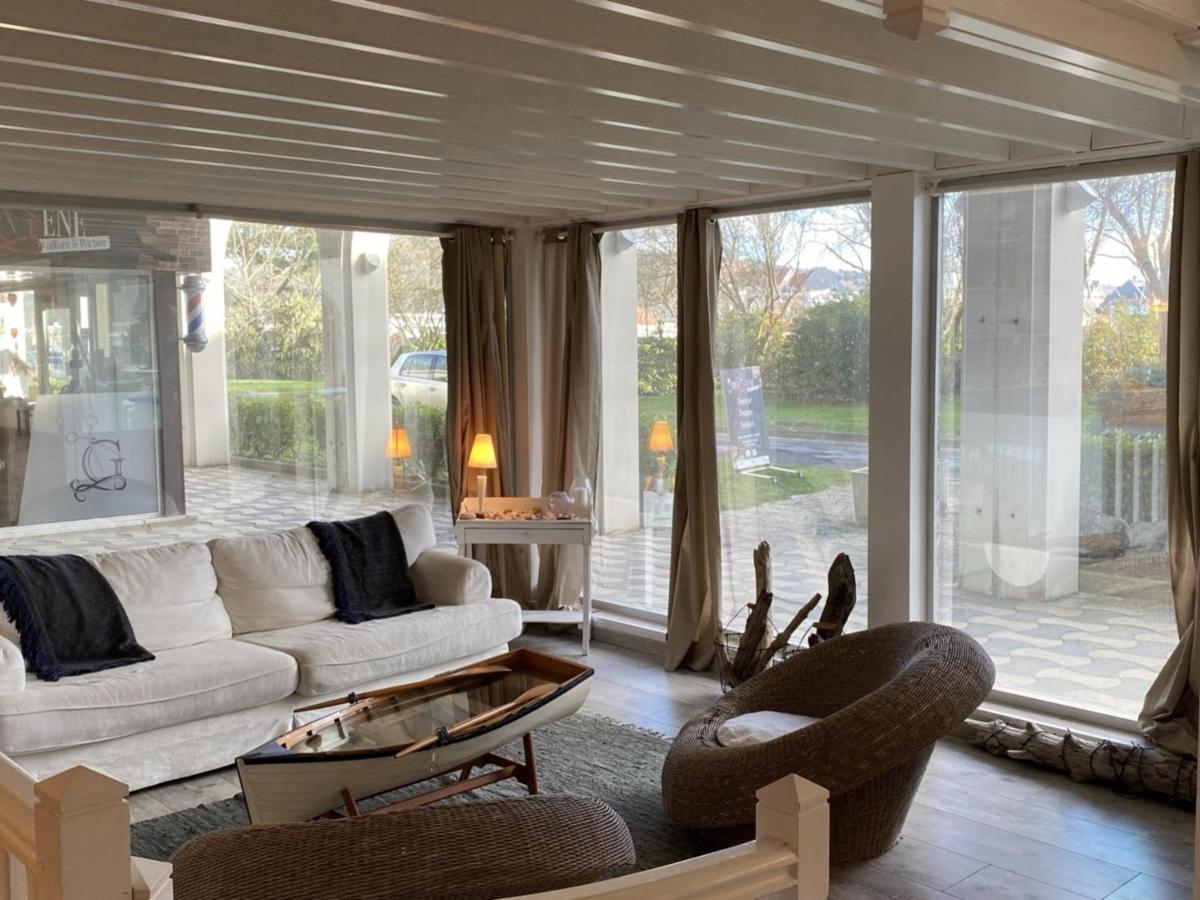 Grand Duplex En Front De Mer Avec 3 Chambres, Animaux Acceptes, Equipements Complets, Cabourg - Fr-1-487-321 Екстериор снимка